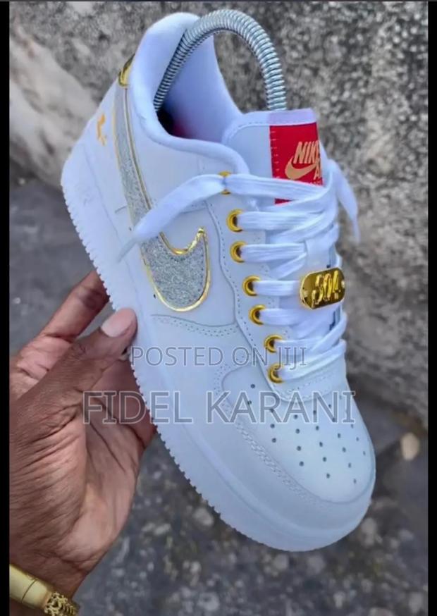 Clean White Nike Air Force Sneakers – Stylish Comfortable - thumbnail 3