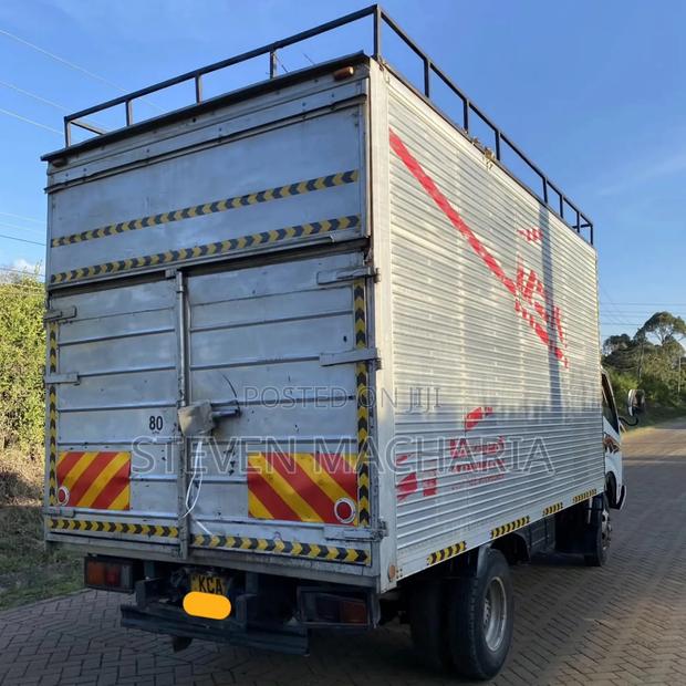 Toyota Dyna Double - thumbnail 7