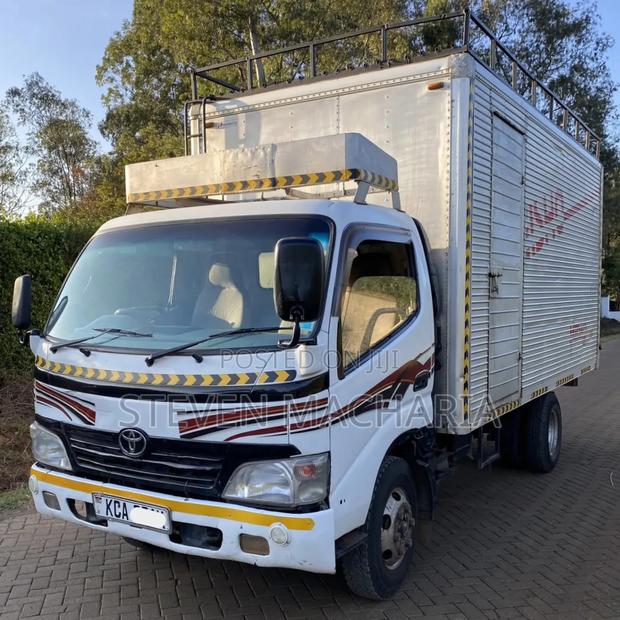 Toyota Dyna Double - thumbnail 10