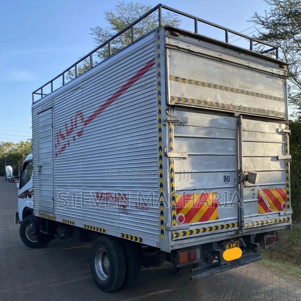 Toyota Dyna Double - thumbnail 11