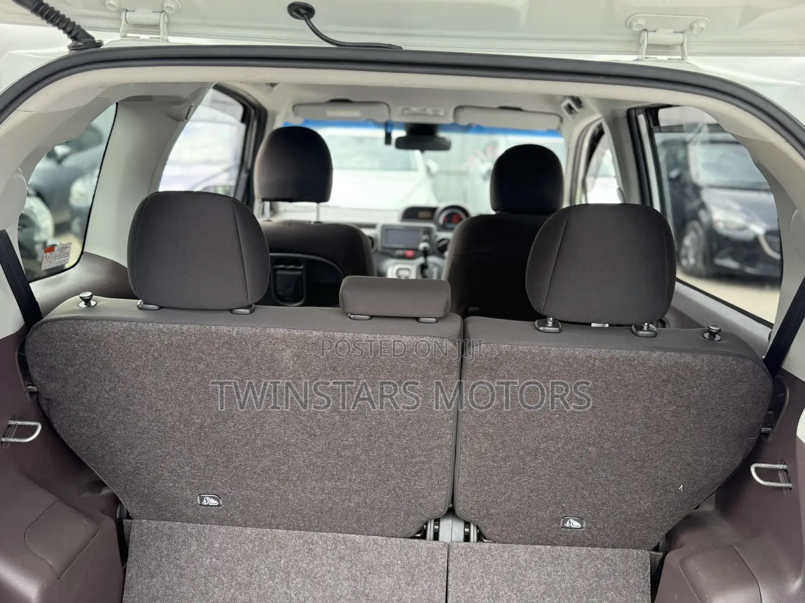 Toyota Spade 1.5 2019 White