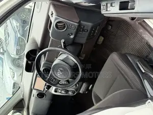 Toyota Spade 1.5 2019 White