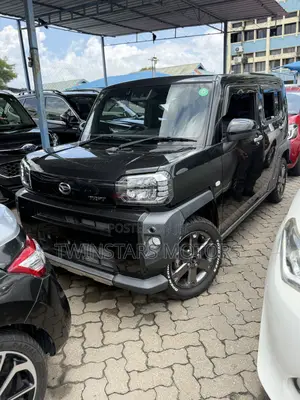 Daihatsu Tanto 660 FWD 2019 Black