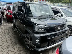 Daihatsu Tanto 660 FWD 2019 Black