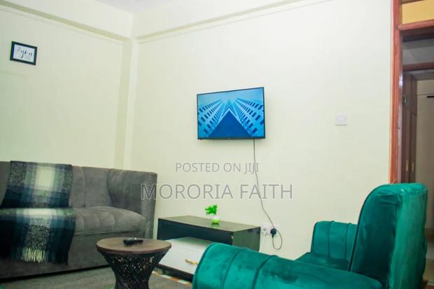 Eagles 1bedroom Airbnb - thumbnail 5