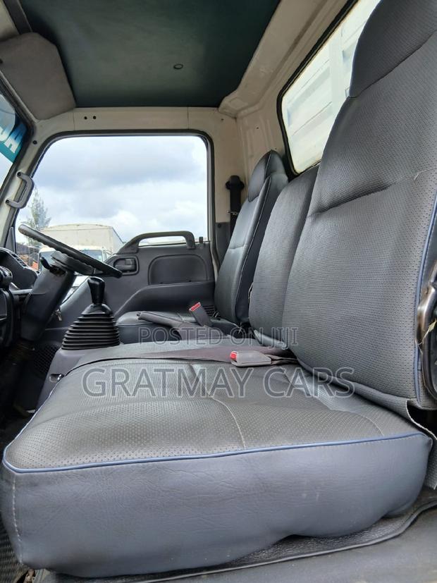 2019 Isuzu NPR - thumbnail 7