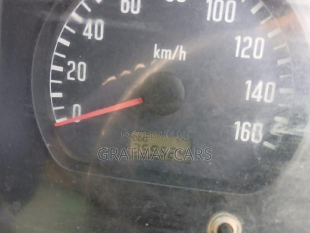 2018 Isuzu NPR - thumbnail 9