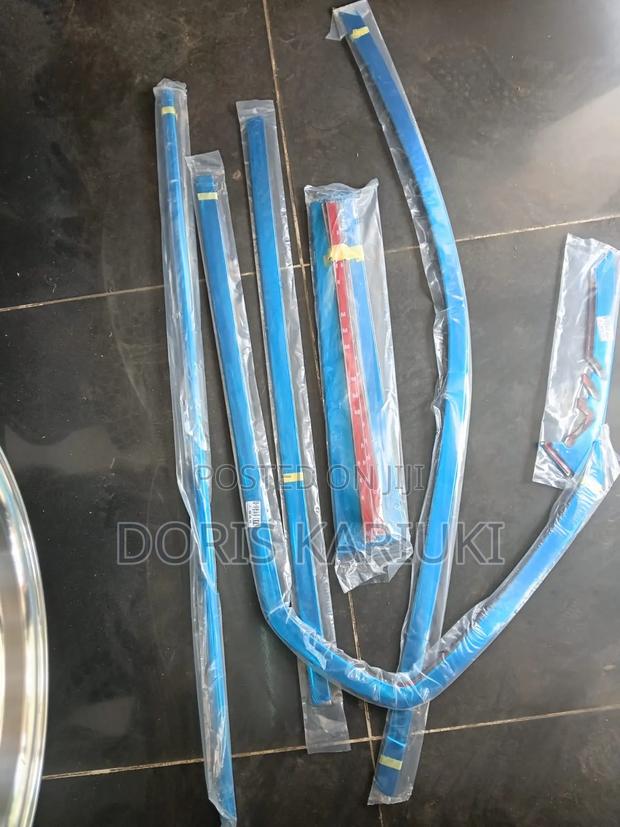 Prado 150 Side Fix Chrome - main view
