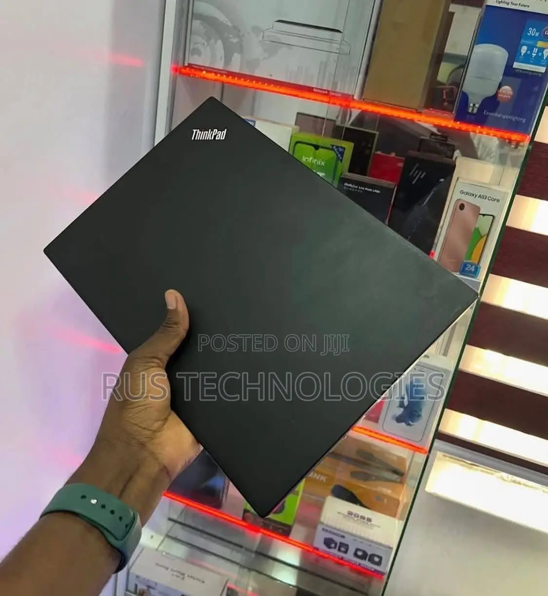 New Laptop Lenovo ThinkPad T480s 8GB Intel Core i5 SSD 256GB