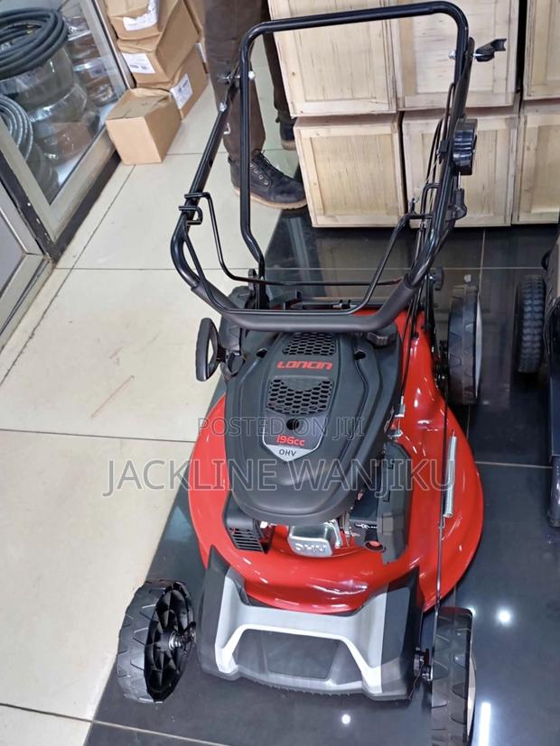 Lawn Mower Machine Petrol Powered/ Gasoline Lawn Mower