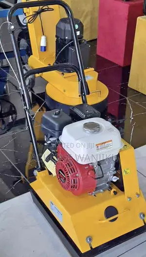 Honda Plate Compactor Machine / Heavy Duty Plate Compactor Machine