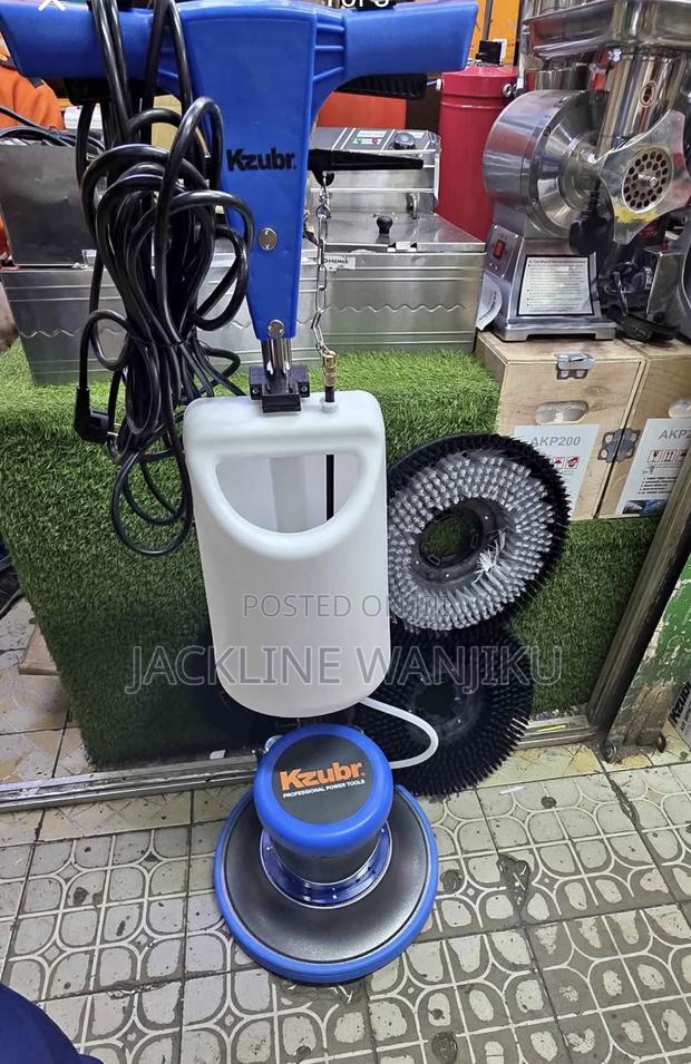 Powerful Floor Scrubber Machine/ New Floor Scrubber Machine
