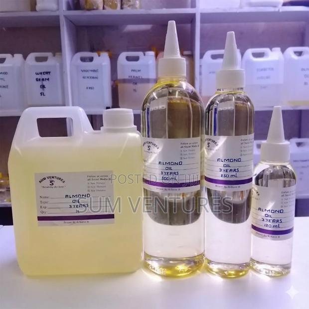 Almond Oil – (100% Pure) Organic Cold Pressed Carrier Oil