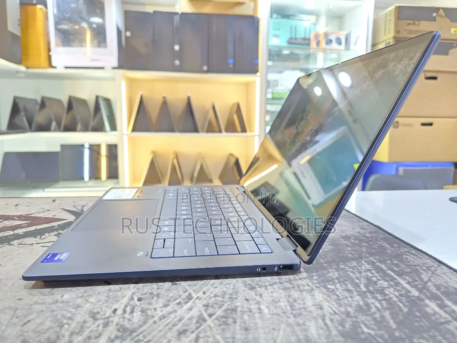 Laptop HP OmniBook X Flip 14" 16GB Intel Core Ultra 7 SSD 512GB