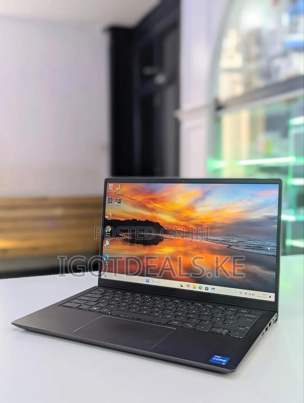 Laptop Dell Vostro 14 5480 8GB Intel Core i5 SSD 256GB