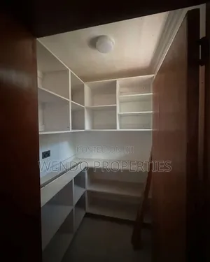 5bdrm Villa in Karen C for rent