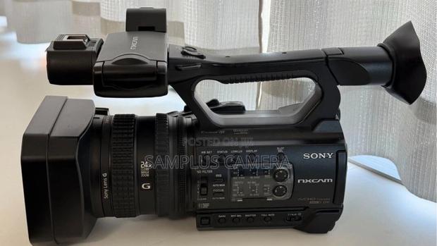 Sony HXR-Nx100 Professional Video Camera