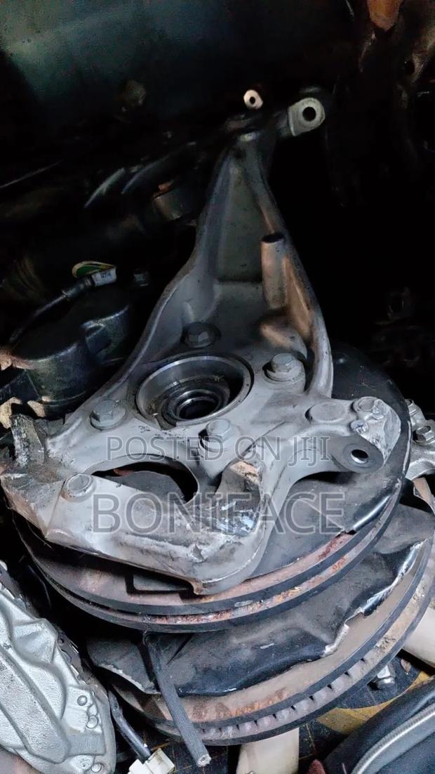 Toyota 300 Series Front Hub on Sale