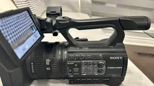 Sony HXR-Nx100 Professional Video Camera