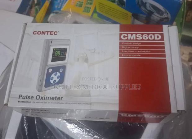 Contec (Cms60d) Handheld Pulse Oximeter (Adult) - main view
