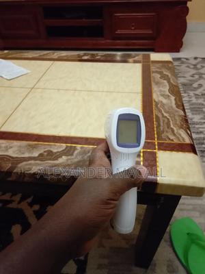 Infrarared Forehead Thermometer - thumbnail 2