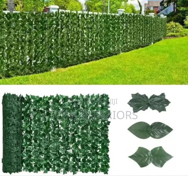 Outdoor Water Resistant Artificial Privacy Fence Hedges - main view