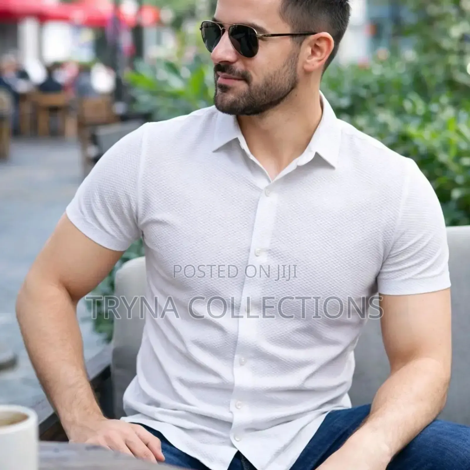 Shirts/T-Shirts