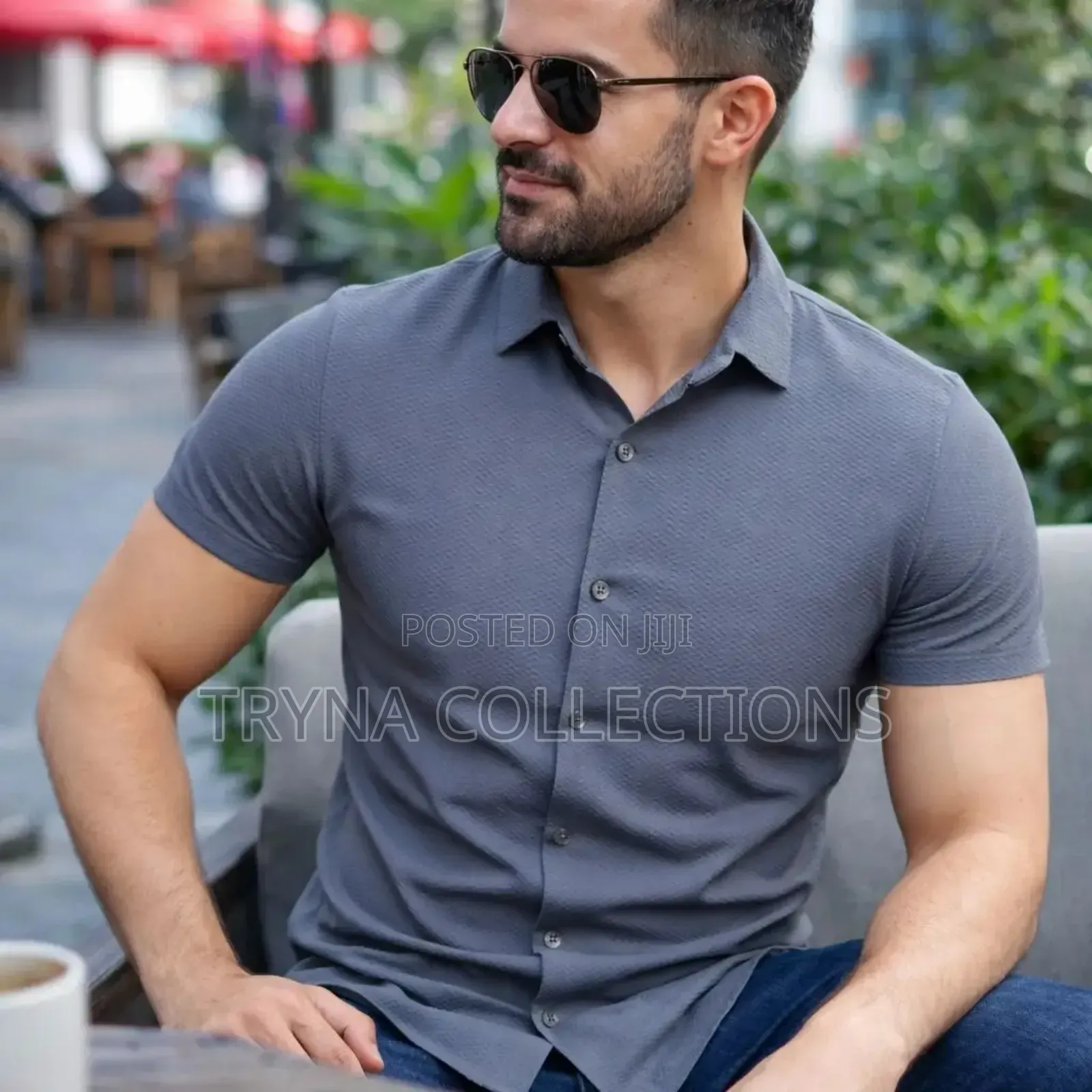 Shirts/T-Shirts