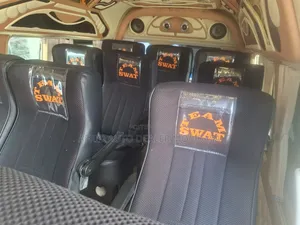 Toyota Grand HiAce 2018 Silver
