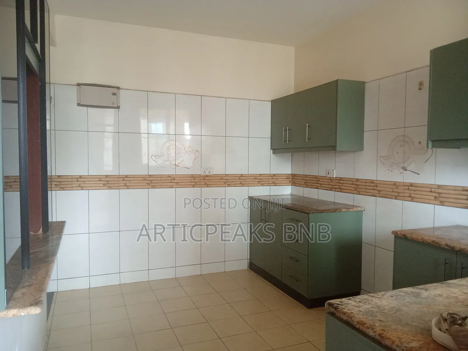 4bdrm Apartment in Kilimani, State House Area for rent