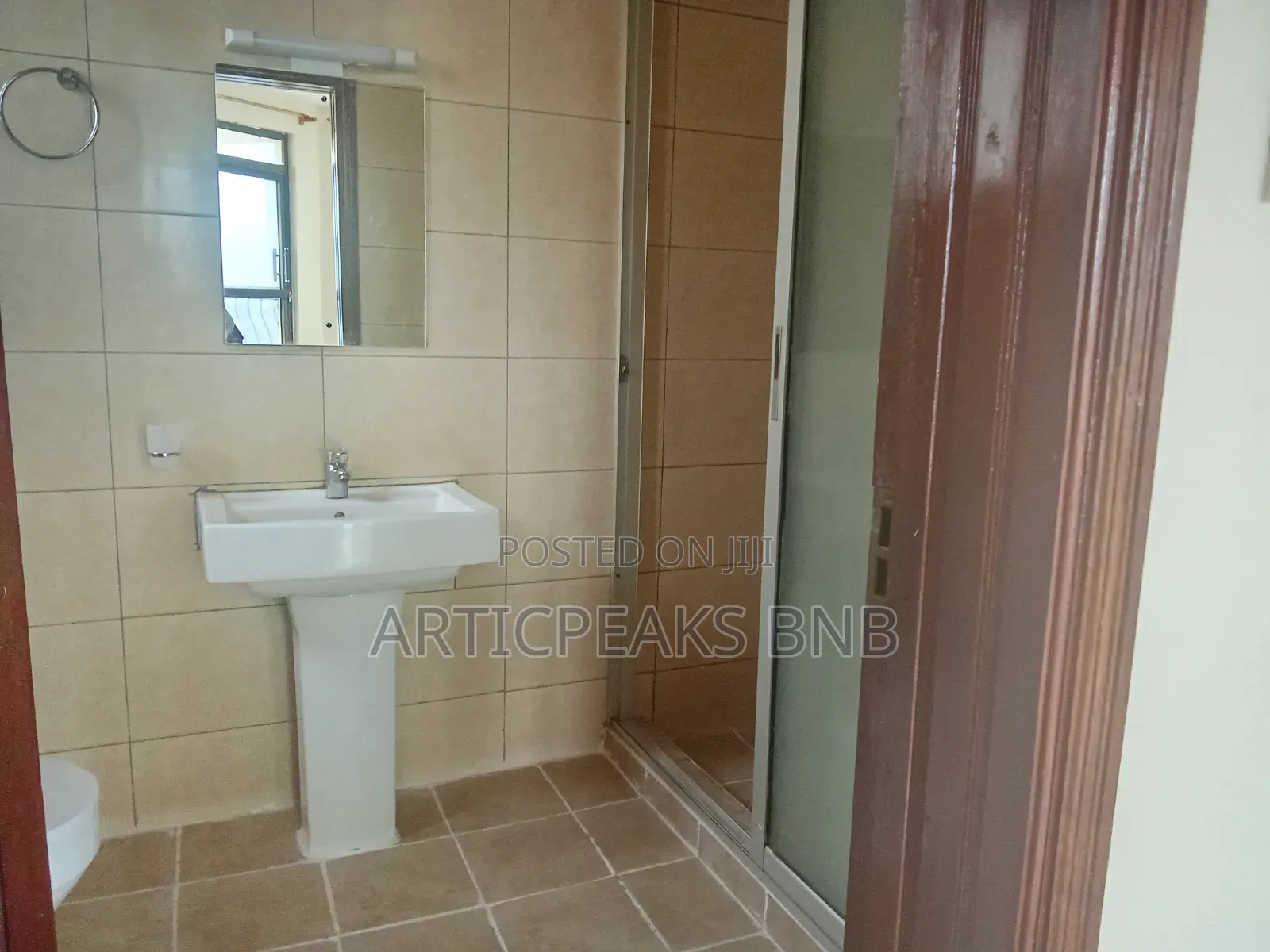 4bdrm Apartment in Kilimani, State House Area for rent