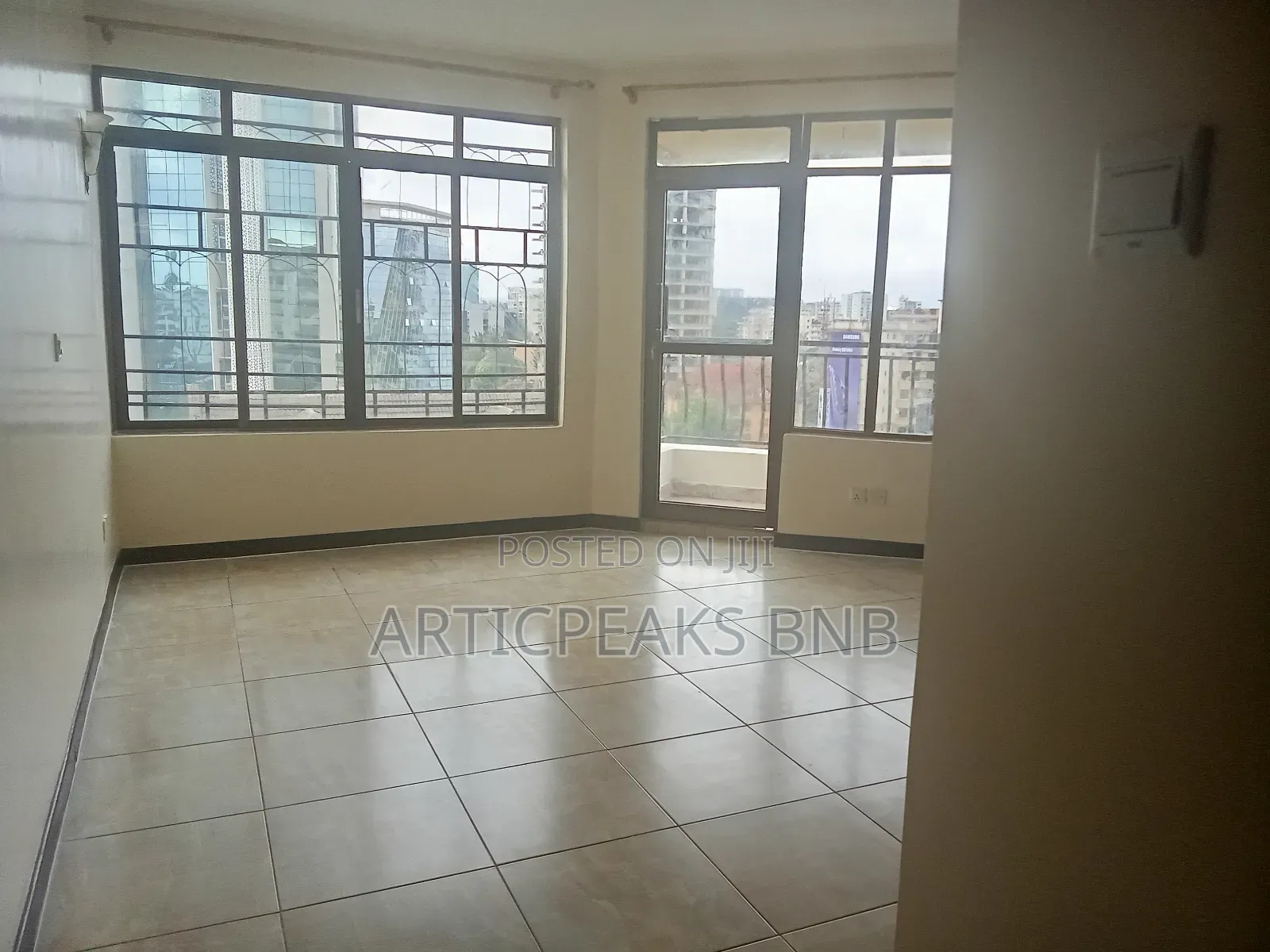 4bdrm Apartment in Kilimani, State House Area for rent