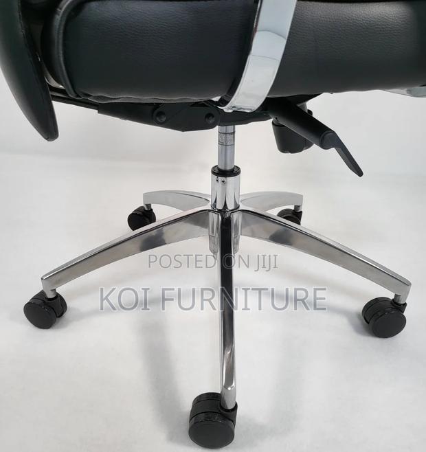 Office Chair : Modern High-Back Black Leather Executive Office Chair, - thumbnail 5