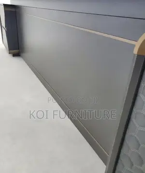 Office Desk : 2.4m Modern Executive Office Desk