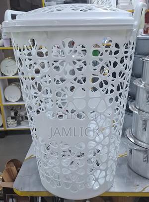 Laundry Basket With Lid - Pt - thumbnail 2
