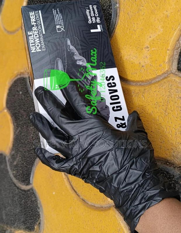 Nitrile Disposable Gloves - thumbnail 3