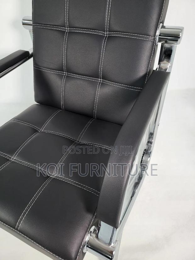 Office Sofa : 5-Seater Black Leather Office Lounge Sofa - thumbnail 5