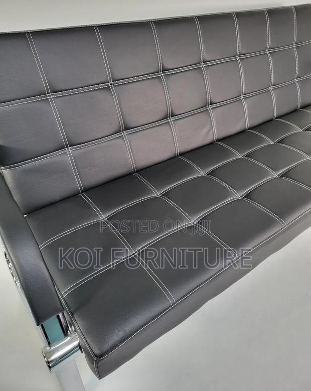 Office Sofa : 5-Seater Black Leather Office Lounge Sofa - thumbnail 6