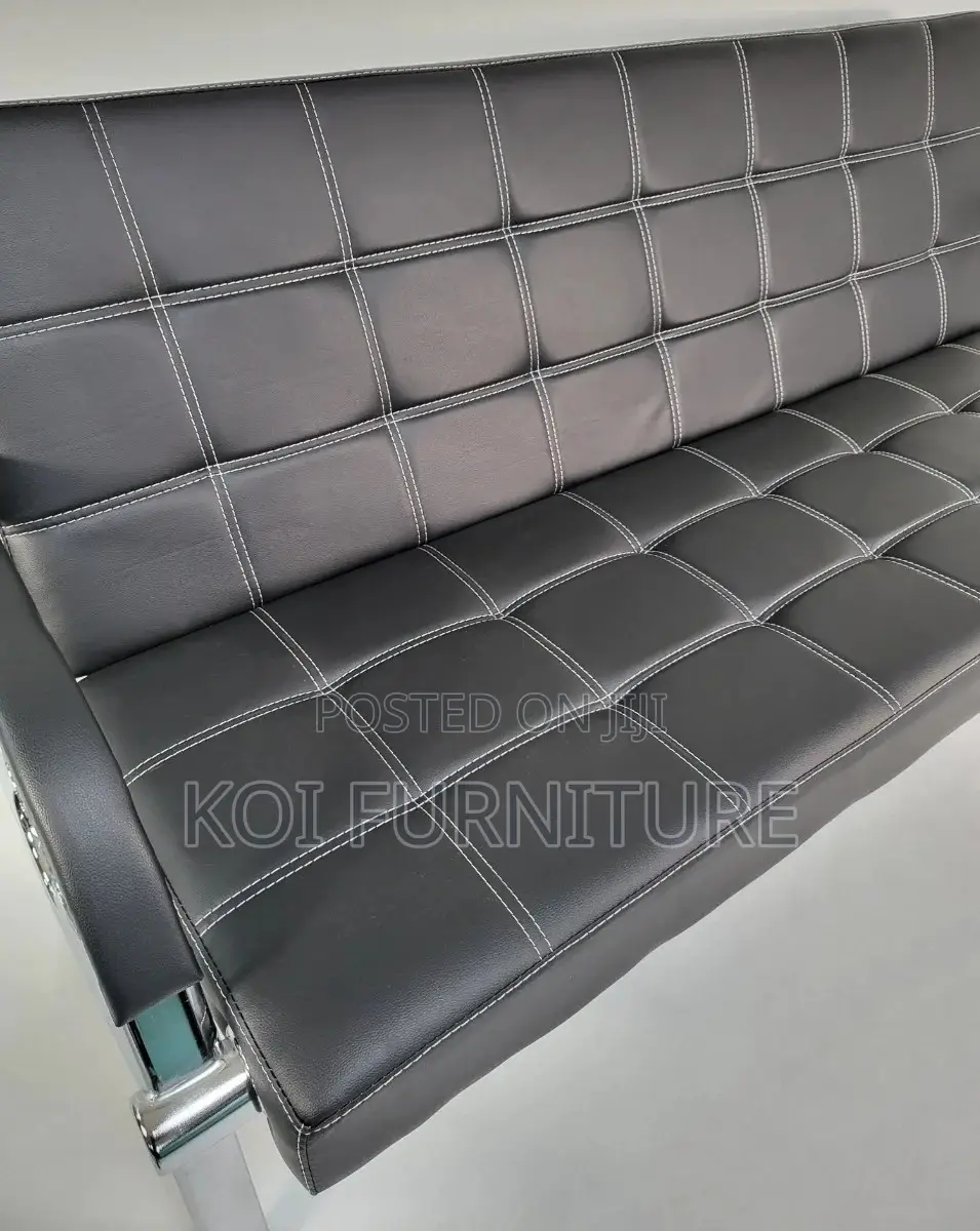 Office Sofa : 5-Seater Black Leather Office Lounge Sofa