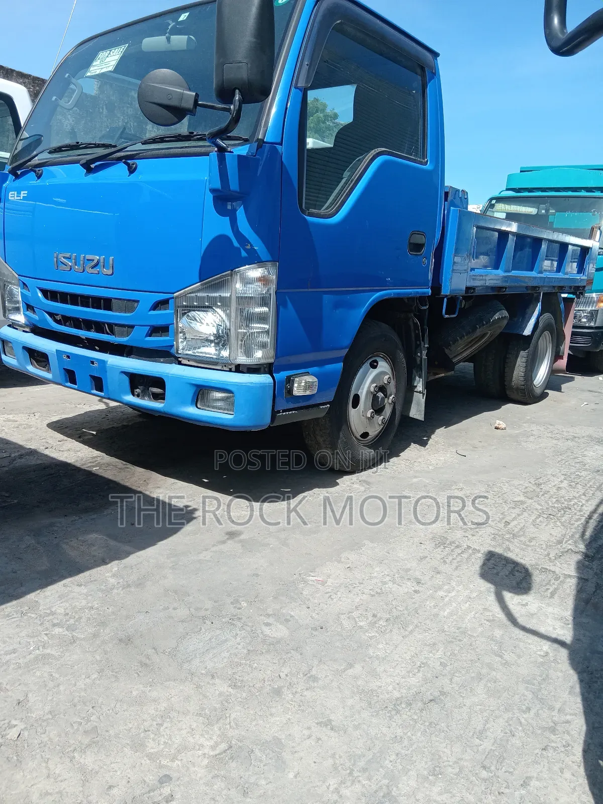 Isuzu Truck