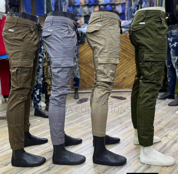 Cargo Pants Closed Legs - main view