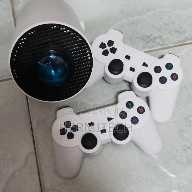 White Gaming Projector Resolution Video - main view