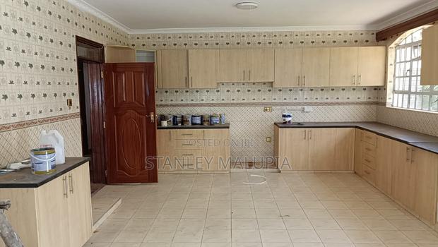 5bdrm House in Runda for rent - thumbnail 2