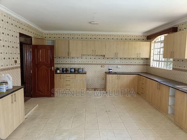 5bdrm House in Runda for rent - thumbnail 8