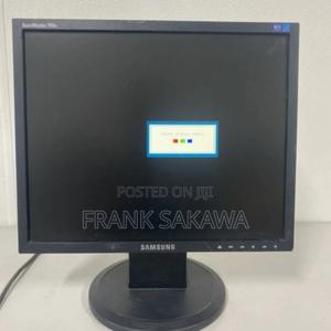 Computer Monitors - thumbnail 2