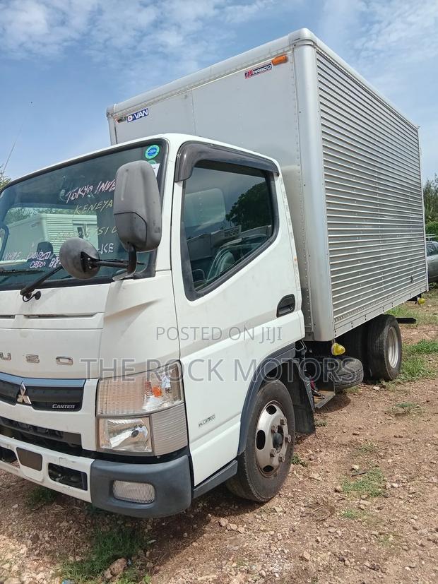 Mitsubishi Fuso - main view