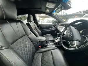 Toyota Harrier 2019 Black