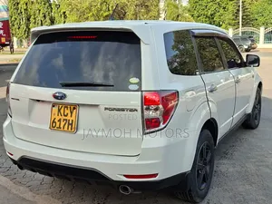 Subaru Forester 2013 Pearl