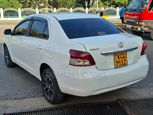 Toyota Belta 2011 White