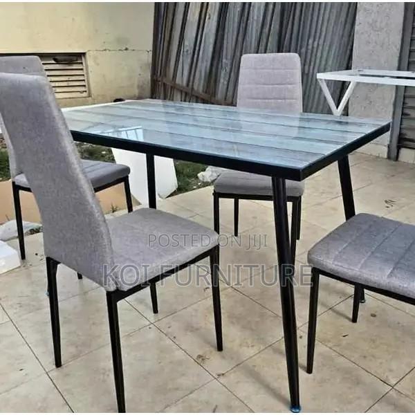 Dining Set : 4-Seater Dining Table With Gray Upholstered Chairs - thumbnail 3